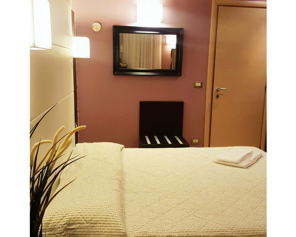 B&B Emozioni Romane Екстер'єр фото