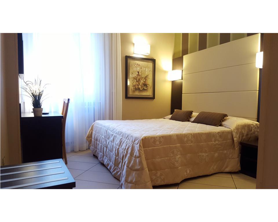 B&B Emozioni Romane Екстер'єр фото
